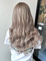 ラフ バイ マグ 南松本(R.A.F. by Mag)&nbsp;ホワイトピンクベージュハイライトシールエクステロング