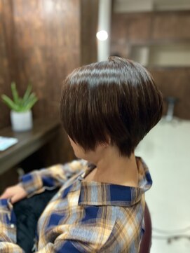 ノム(nomu) アシメショート