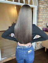ココロヘアー マド(Cocolo hair MADO) シルバーグレー