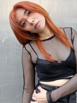 ココ 原宿(KOKO) レイヤー黒髪小顔クラゲヘアーオリーブグレーココアベージュ