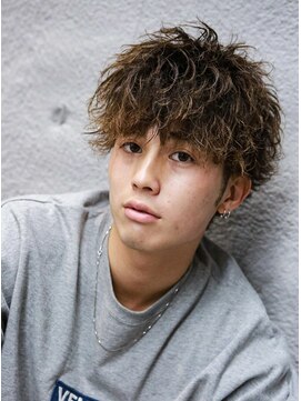 ダズルヘアーエイチ(DAZZLE hair H) ツーブロツイストスパイラルパーマ