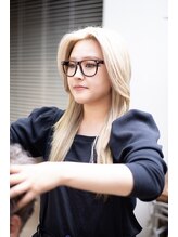 ビハインドザカーテン(BEHIND THE CURTAIN)&nbsp;中嶋 莉子