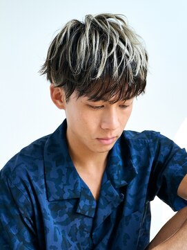 ロンドアンメゾン 原宿(Lond un Maison.) men's/メンズ/ダウンパーマ/黒染め/韓国/ブルーブラック/原宿