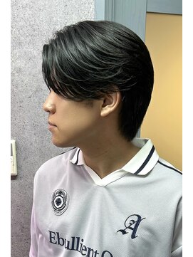 メンズサロン スライバイリアオオサカ(Sly By Ria OSAKA) ～毛流れセンターパート～【大阪】【梅田】