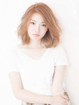 エイチバイシオミエイチ 神戸三宮(H by shiomi H) [shiomi H]大人っぽかきあげバング×ラフなレイヤーミディ