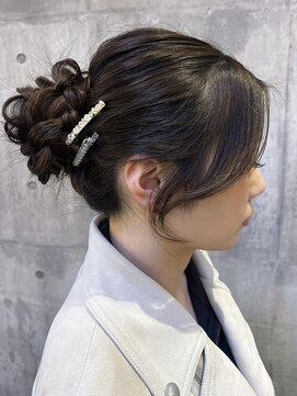 扉(GATE) ゆるめシニヨン