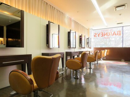 バーニーズイースト(BARNEYS EAST)の写真