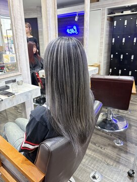 カルフール ロコ 草加西口店(Carrefour LOCO) バレイヤージュ
