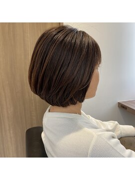 ピアーネ(PIANE) 肩上初心者にオススメ!上品ショートボブ