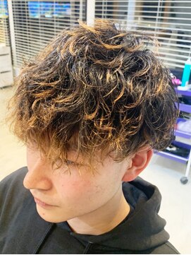 ラ メール ヘア デザイン(La mer HAIR DESIGN) 毛先カラー×ツイストスパイラルパーマ