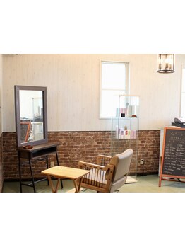 ゆったりと落ち着ける空間が魅力♪　また来たくなるような心地よい中で贅沢な施術を堪能