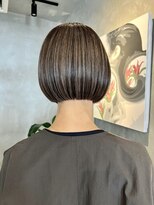 ブルックス ハイライト 大人ボブ  レイヤーボブ アッシュベージュ ショート