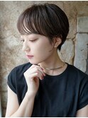 大人可愛い20代30代40代黒髪前下がりひし形小顔ボブ丸みショート