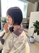 アム(amu)&nbsp;ミニボブ/ボブヘア/内巻きボブ/顎ラインボブ/前髪カット
