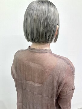 エイト 三軒茶屋店(EIGHT) シルバー×ボブ
