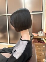 ラブハーツアンドビー(luve heart's And Be×La Chouette) 切りっぱなしボブ