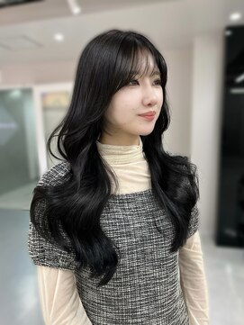 ジーナリア(Xena ria) 《Kaho》くびれヘア　韓国ヘア　レイヤーカット