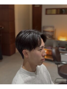 ミオ リベル(Mio'' LIBER) 就活時期に人気のスタイル×刈り上げセンターパート