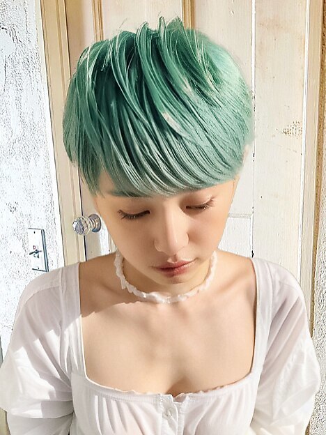 2026年冬】ショート グラデーションカラーの髪型・ヘアアレンジ｜人気