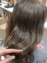 ピークアブー アヴェダ ギンザシックス(PEEK-A-BOO AVEDA GINZASIX)&nbsp;グレージュオリーブベージュオイルカラーパーソナルカラー◆