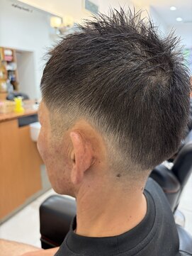 サロン ド ジュン 伊勢崎店 夏に人気!男らしい刈り上げ短髪スタイル