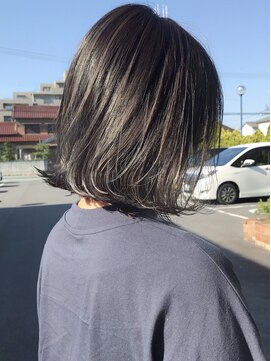 ラパンセ ブルー(LA PENSEE BLEU) 【LA PENSEE】 外ハネボブ グラデーションカラー　ハイライト