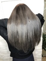 オンフリーク(ON FLEEK)&nbsp;今話題☆グレージュ☆カラー