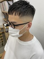 キューズ クラブ(cuz KLUB)&nbsp;【cuzKLUB】スキンフェード×クロップバーバースタイル〔池袋〕