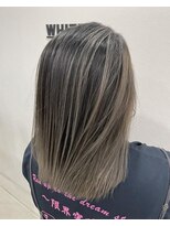 アンダーバーホワイト 西宮店(_WHITE) シャドウルーツ　デザインカラー