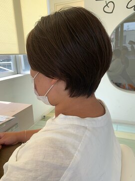 ヘアークラフト アニー 南郷18丁目店(HAIR CRAFT Annie) くびれショート