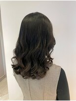 ルカ リノア(Luca lino:a)&nbsp;コテ巻き風パーマ&表面の縮毛矯正