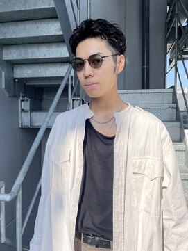 ブロック ジャポン(bloc japon) メンズパーマ 癖毛風ニュアンスパーマ 刈り上げ/池田佑輔