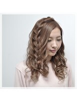10分ヘアセット1200円！編込みダウン