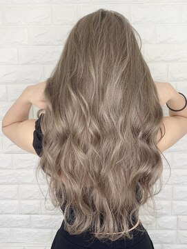 フィーネ 柏(Fi-Ne) ＃ダブルカラー＃ケアブリーチ＃エクステ＃プルエクステ＃柏