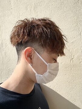 アールズ ヘアー(R s hair) ソフトツイスパ×刈り上げマッシュ