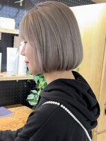 キラ 原宿(KILLA)&nbsp;ドレスヘアショコラアッシュヘルシースタイルふんわりカール前髪