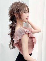 編みおろしアレンジ　上品　大人可愛い　ヘアセット