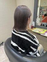ケンジ 横須賀中央(KENJE) セピアグレージュ