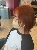 くびレイヤーうる艶ウルフカットショートボブ
