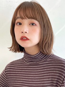 ガーデン ムサシコスギ(GARDEN MUSASHIKOSUGI) フルバング 切りっぱなしボブ ダブルカラー ハイトーンベージュ