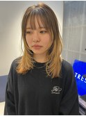 ロングレイヤー 顔周り ブリーチ ベージュ 原宿 表参道