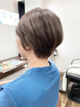 ジールヤマグチ 朝霧駅前店 【白髪ぼかし】レディースカット【マーブ/イルミナカラー】