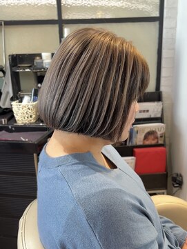 サロンドジョー(salon de joe) ケアブリーチダブルカラーインナーカラーショートボブレイヤー