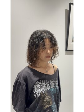 シアン 矢場町店(CYAN.) ブリーチ履歴にハードスパイラルパーマ！