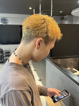 デネブ(Deneb) 大人気刈り上げスタイル