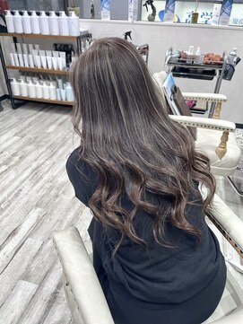 ベルヘアーデザイン 堺東(Belle hair Design) コントラストハイライト/レイヤーカット/外国人風/ブリーチ/堺東