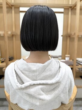 セイドット リー(Say. Ree) Say.ショートボブブルーカラー地毛風ストレートミニボブ表参道