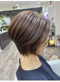 30代40代50代定番小顔ショート