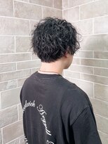 トリエラ 新宿(TRIELA)&nbsp;縦落ちツイストスパイラル
