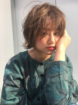 ラグゼ(Luxe) パーマ×外国人風カラーで外国人風ショート【Luxe井上彩】